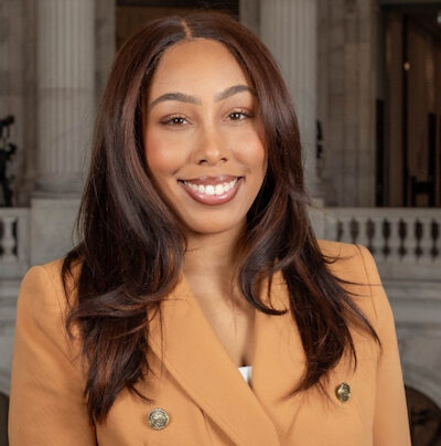 Photo of Raquel Martin
