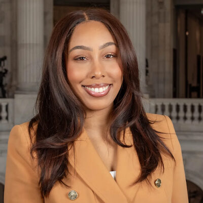 Photo of Raquel Martin