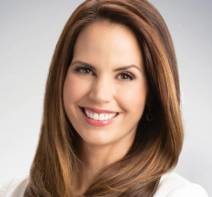 Photo of Elizabeth Cook